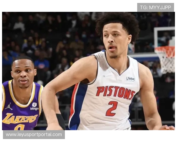 坎宁安场均9.8助攻排助攻榜第二，成活塞后场核心