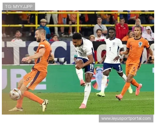 世界杯预选赛综述:传统强队晋级,新军表现亮眼 世界杯预选赛综述:传统强队晋级,新军表现亮眼